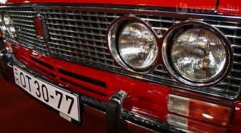 Autóbolondoknak kötelező!