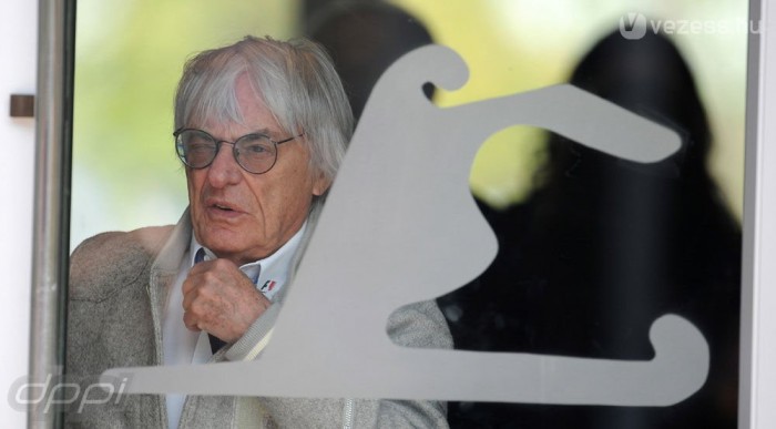 F1: A B terv az öngyilkosság 5 | Vezess Ecclestone Sanghajból Bangkokba utazott