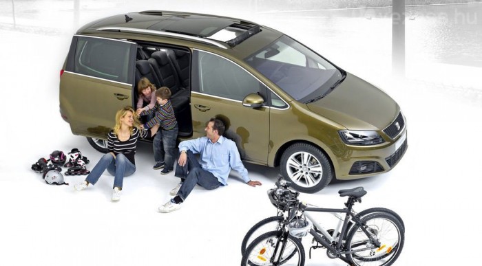 Az alapok a VW Sharannal közösek