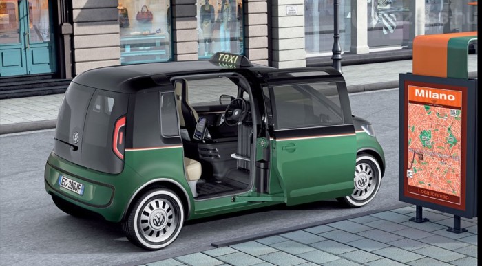 Jobb hátul szállhatnak be az utasok