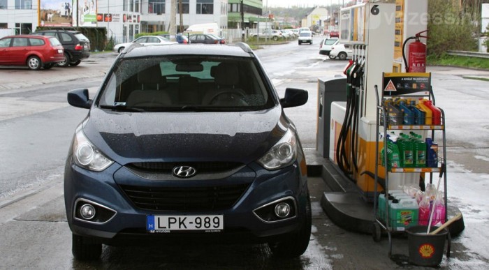 7,7 litert fogyasztott, az utak fele jutott Budapestre