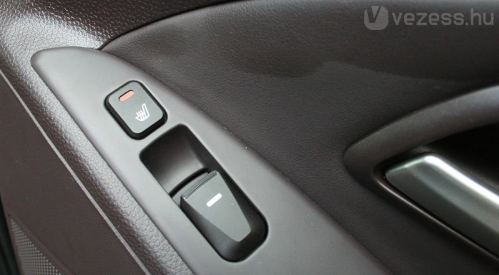 Nagy piros pont jár a hátsó ülésfűtésért