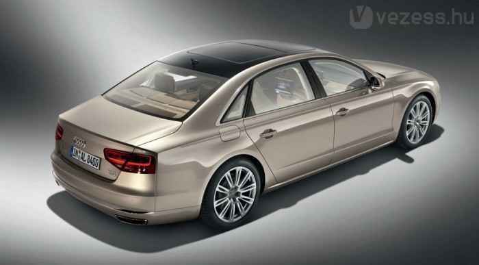 Háttal is ülhetünk az új Audiban 7 | Vezess Háttal is ülhetünk az új Audiban 7