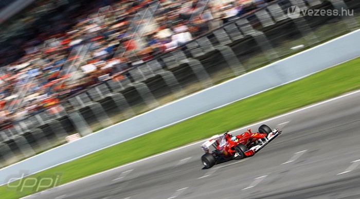 F1: Mindenki Alonsót akarja látni