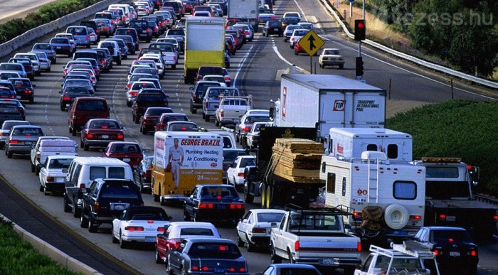 Hivatalosan is zsúfolt Budapest 6 | Vezess Hivatalosan is zsúfolt Budapest 6