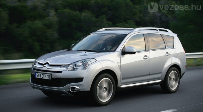 A C-Crosser Mitsubishi Outlanderből készül