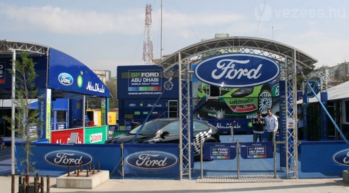 Könnyebb anyagokból épül a bázis