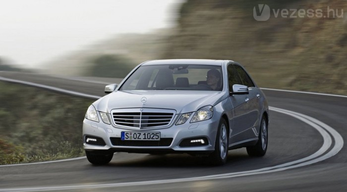 A halál sem bír a Mercedesszel