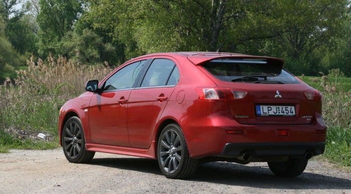 Állítható a hajtás. De minek?