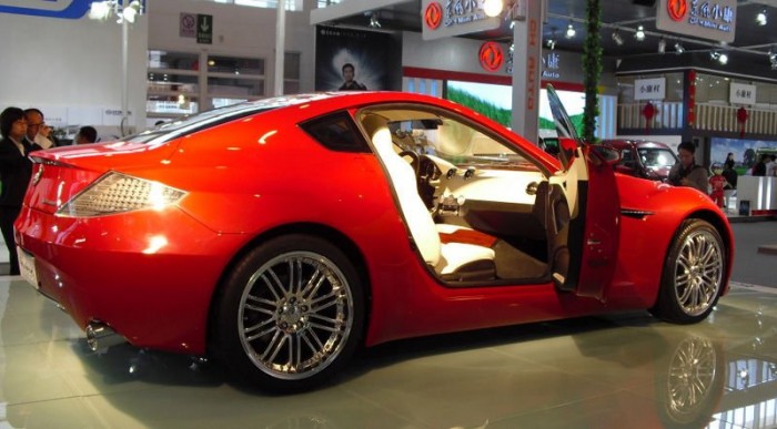 Mutatós kínai sportkocsi? Igen 6