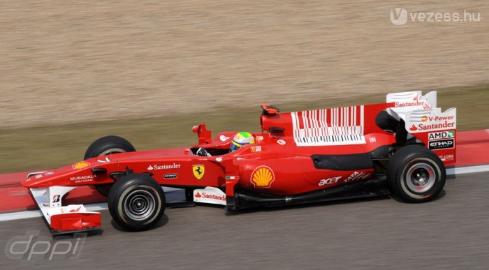 F1: A Ferrari visszavágott 5 | Vezess A vonalkód csak vonalkód, nem reklám