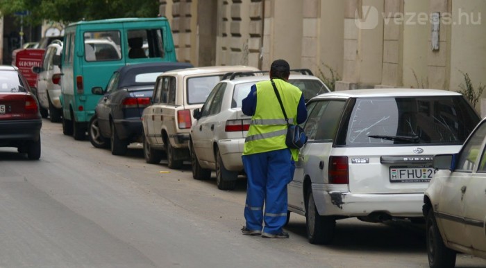 Nem akarnak ingyenes parkolást a politikusok 6