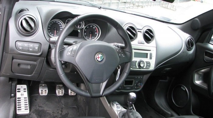 Alfa belső Fiat alkatrészekből