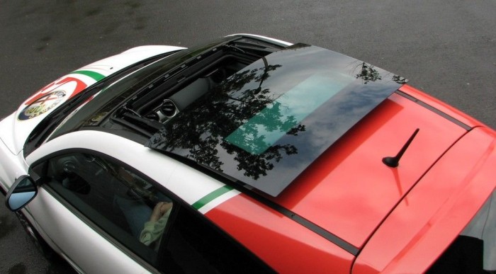 A nyitható üvegtető nagy mutatvány