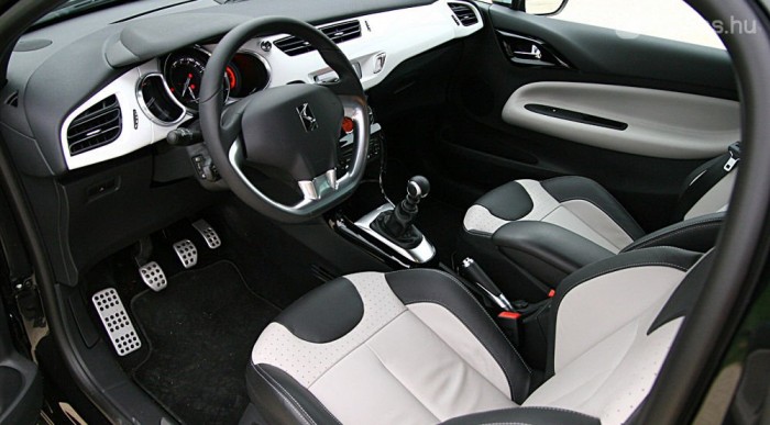 Jól tartanak az ülések