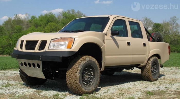 Élő emberekkel tesztelik a páncélautót – videó