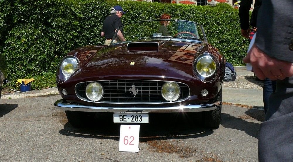 A Ferrari 250 GT már 12 hengeres