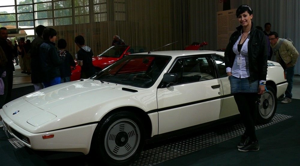 A szerző és a középmotoros BMW M1