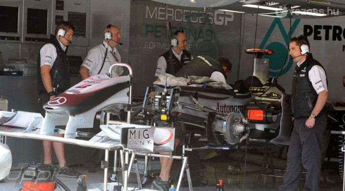 F1: Lesz-e spanyol fiesta? 6 | Vezess Mindenki fejlesztésekkel készült