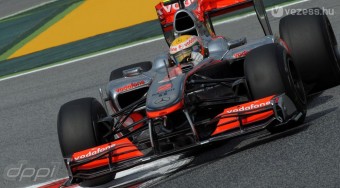 F1: Hamilton mindenkit agyonvert az edzésen