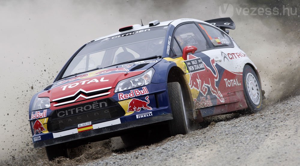 Sebastien Loeb egy UFO 21