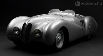 Ladára cserélték az egymilliárdos BMW-t