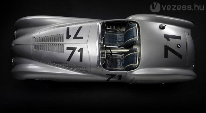 Ladára cserélték az egymilliárdos BMW-t 7