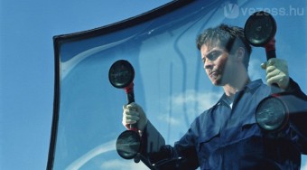 Szélvédőhiány Nagy-Britanniában