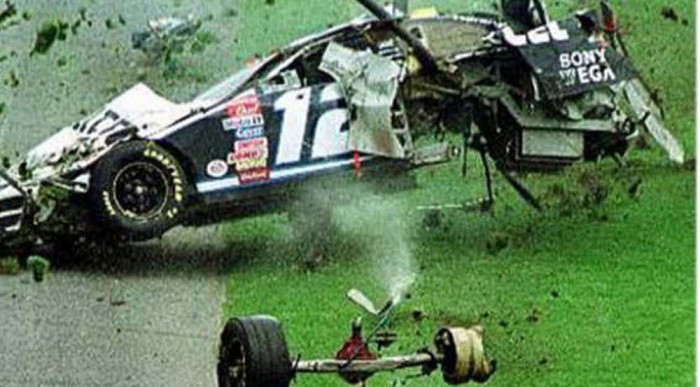 Csapatfőnök: Semmi baj Bobby Joe, ha begurulsz a boxba, kikalapáljuk!