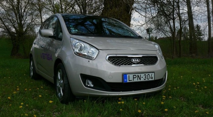 Az 1,4-es dízel bírja a belső sávot az autópályán