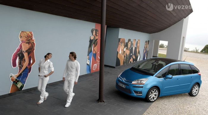 A Xsara Picasso és a C4 Picasso vezet a kis egyterűek között