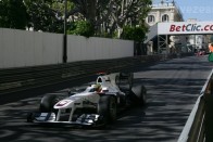 F1: Button haragszik Massára 2