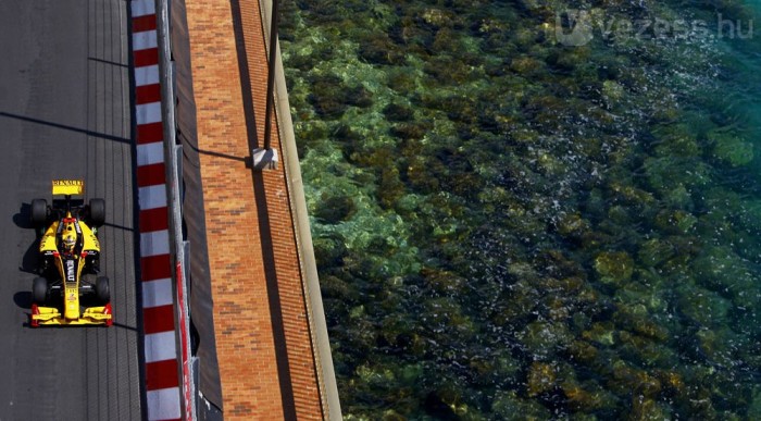 Tarolt a Renault az időmérőn 7 | Vezess Tarolt a Renault az időmérőn 7