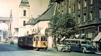 Autós hírek a régmúltból