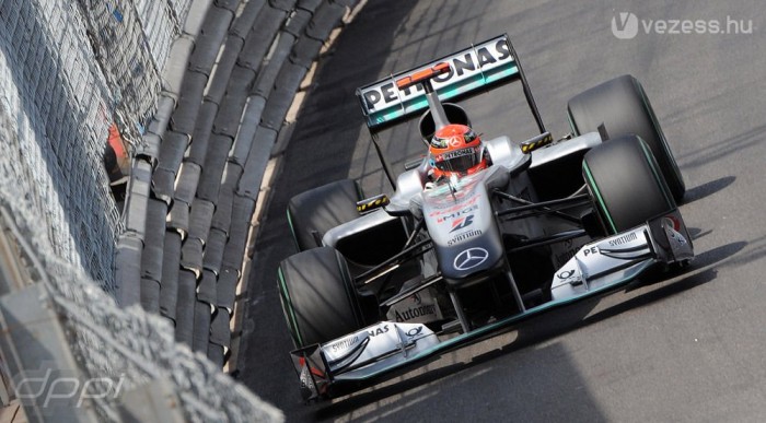 Schumacher: Szabályosan előztem meg Alonsót!