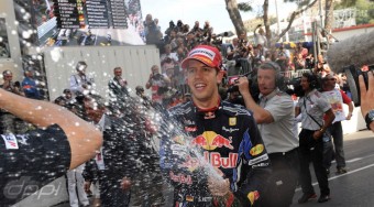 F1: Vettel beülne a Ferrariba