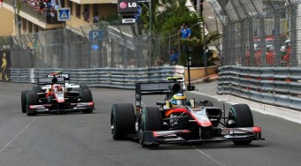 F1: Ecclestone segíti a sereghajtót