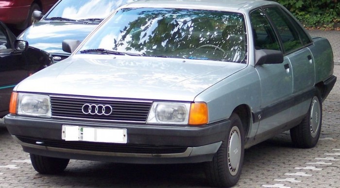 Már 100 000 forinttól kaphatunk nagy értékű V6-os 100-as Audit