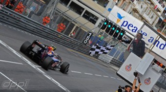 F1: A McLaren véletlenül javított a Red Bullon