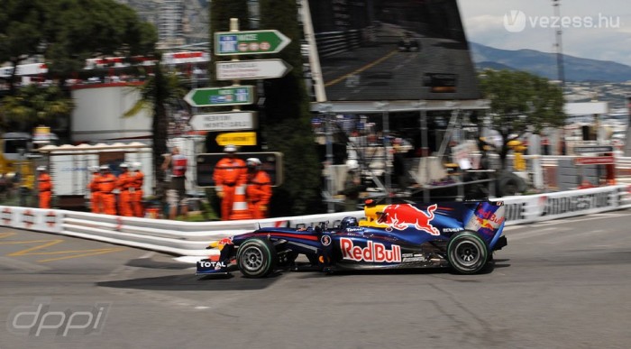 F1: Vettel sérült autóval versenyzett