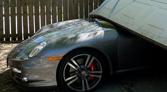 16 éves srác balesete a méregdrága Porschéval