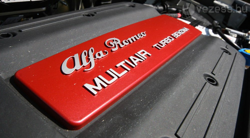 Az Alfa Romeo MiTo (Milano és Torino) vezette be a MultiAir-technikát