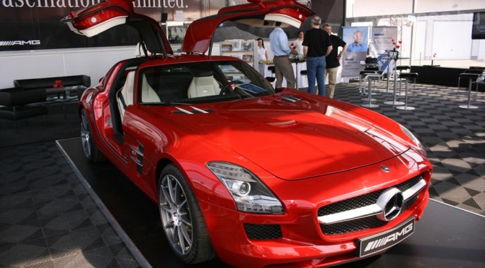 A váz és a karosszéria nagy része is alumínium 