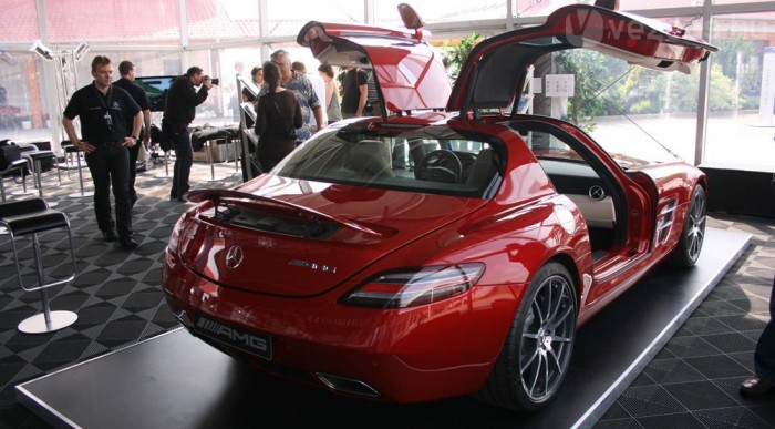 A garázsban is nyitható az ajtó