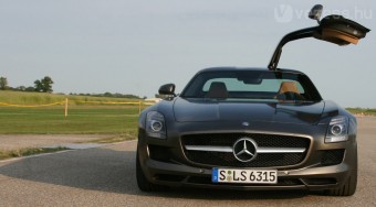 Vezettük a leggyorsabb Mercedest