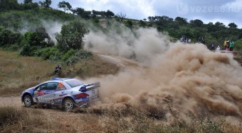 Kigyulladt a magyarok autója a vb-n