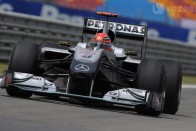 F1: A Red Bull a McLarennek adta a győzelmet 55