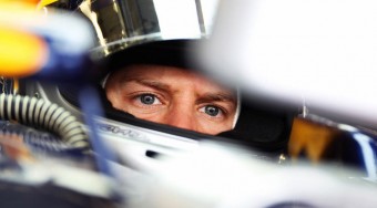 Vettel túl hamar kanyarodott