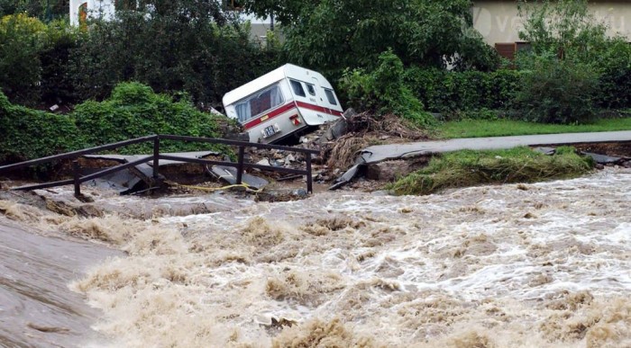 Kétmilliárdos kár a magyar utakon