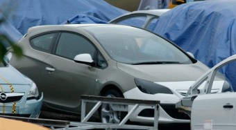 Képen az új sportos Opel Astra